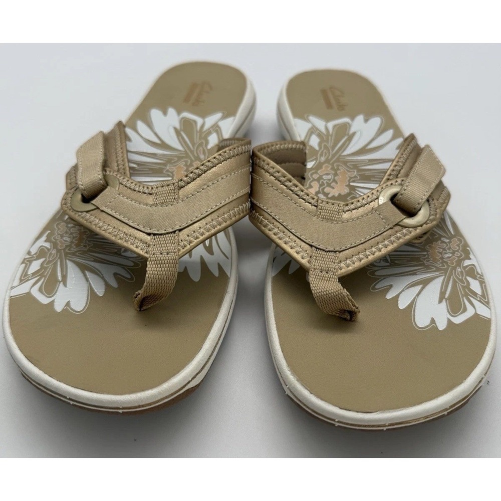 Clarks Collection Sandals Womens 10M Breeze Sea Casual Slip On Thong Flats Taupe - Picture 2 of 10